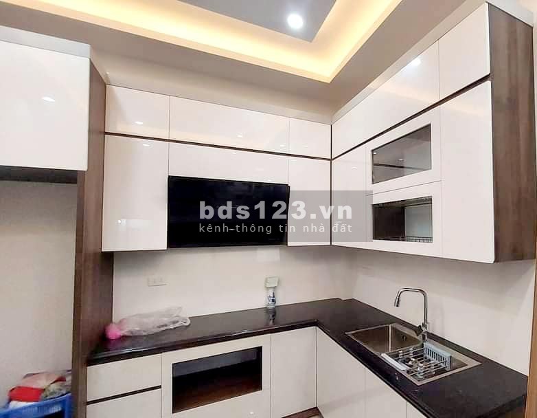 Bán nhà đẹp phố Minh Khai diện tích sử dụng 45m2, 5 tầng giá bán chỉ 4.2 tỷ, lh 0365540222