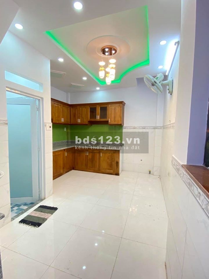 Bán gấp nhà hẻm xe hơi 45m2, 5 tầng Nguyễn Hữu Cảnh p22 Bình Thạnh