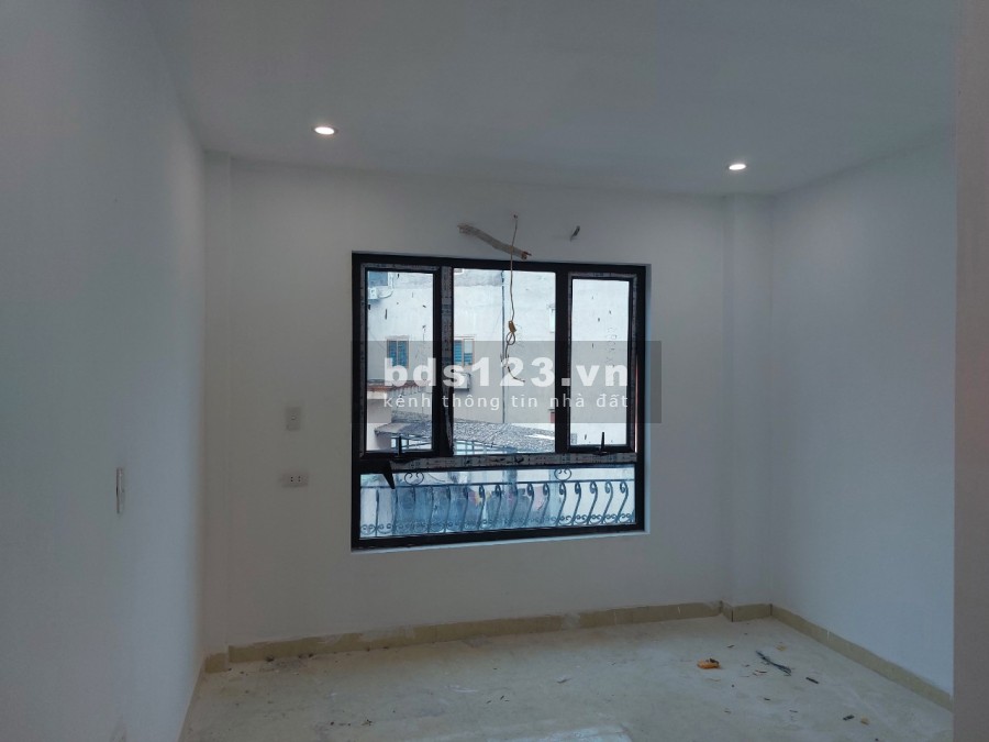 Nhà mới ngõ 63 Lê Đức Thọ dt 45m2 5 tầng 9 phòng xe ba gác vào nhà gần các trường đại học