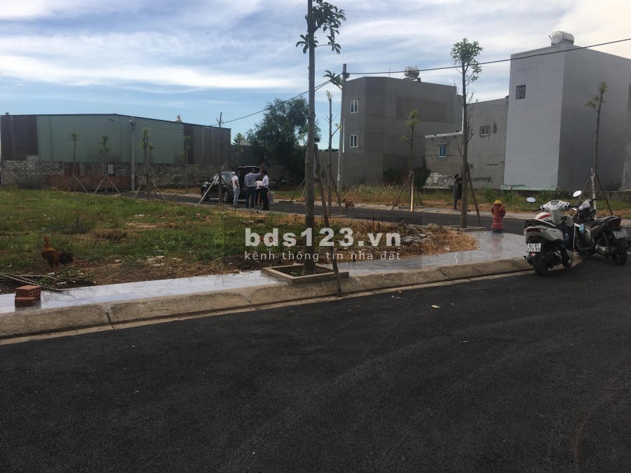 Bán Đất Thổ Cư Quận 9 Liền Kề Vinhome Grand Park xây dựng tự do