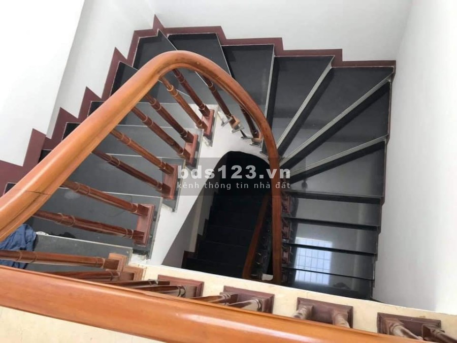 NHÀ ĐẸP MỸ ĐÌNH Ô TÔ VÀO NHÀ CHỈ 3 TỶ 6 - 5 TẦNG - TẶNG NỘI THẤT - SỔ ĐỎ PHÂN LÔ - HIẾM CÓ