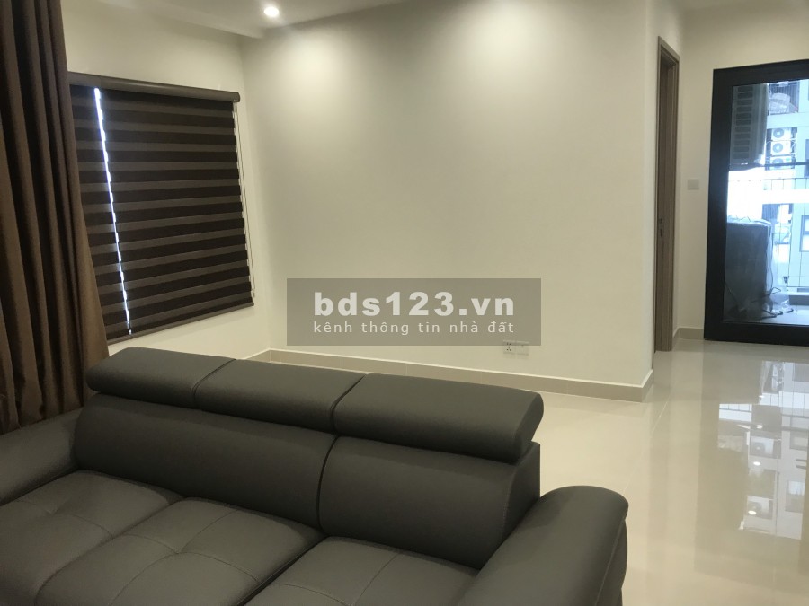 Em CHO THUÊ căn 2PN+1 đầy đủ đồ, diện tích 71m2, giá 10.5tr/ tháng tai Vinhomes Smart City