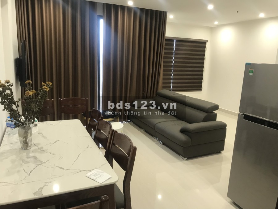 Em CHO THUÊ căn 2PN+1 đầy đủ đồ, diện tích 71m2, giá 10.5tr/ tháng tai Vinhomes Smart City