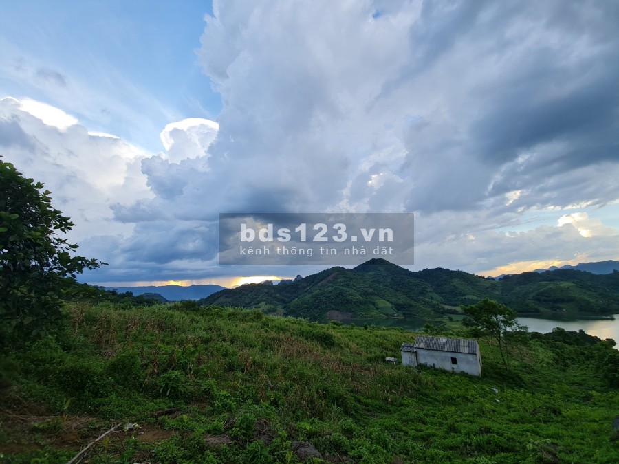 Giá rẻ bất ngờ cho 1 lô đất Full RXS 9160m View hồ Cạn Thượng - Cao Phong