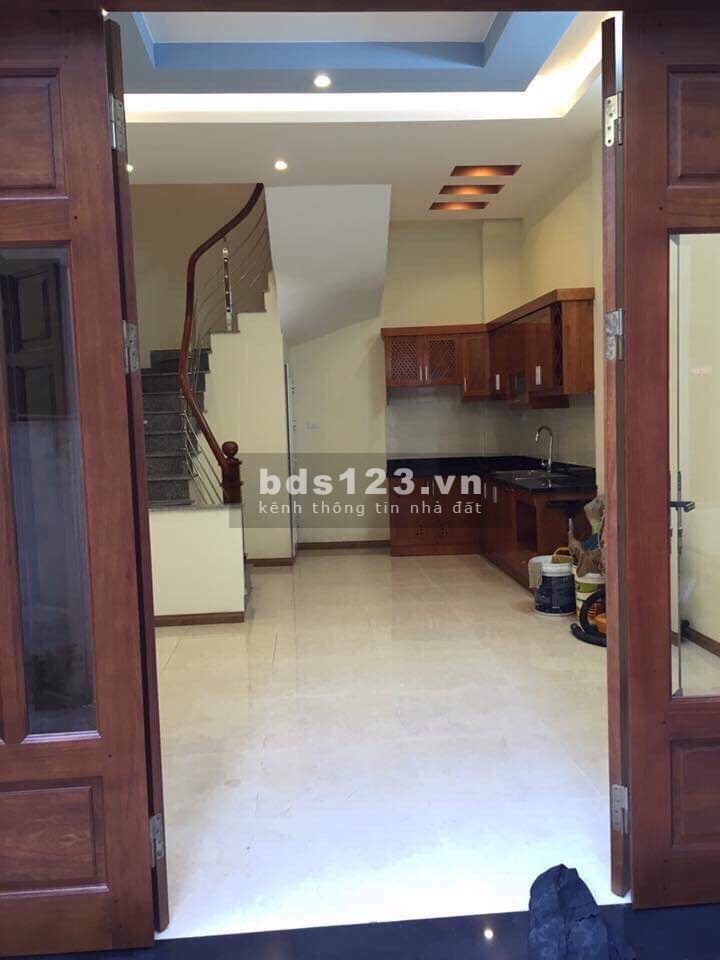 Bán Nhà 5 tầng Ngõ Hồ Tùng Mậu Mai Dịch Cầu Giấy DT30m Mật Tiền 4.3