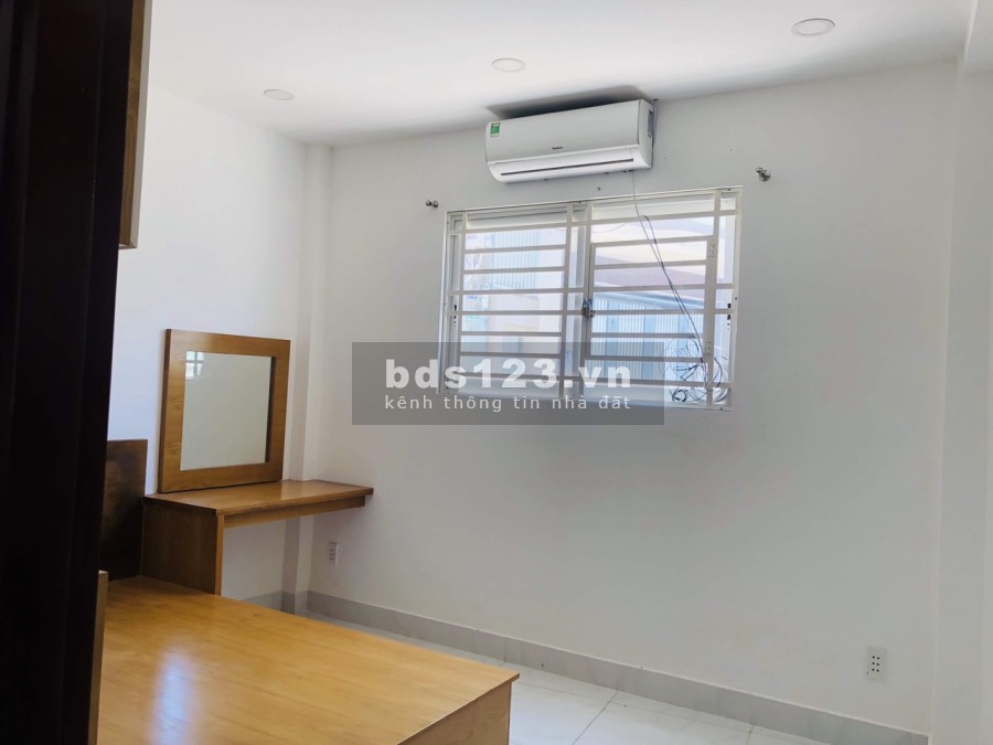 Cho thuê nhà nguyên căn đường số 8 quận Thủ Đức giá 10tr/tháng