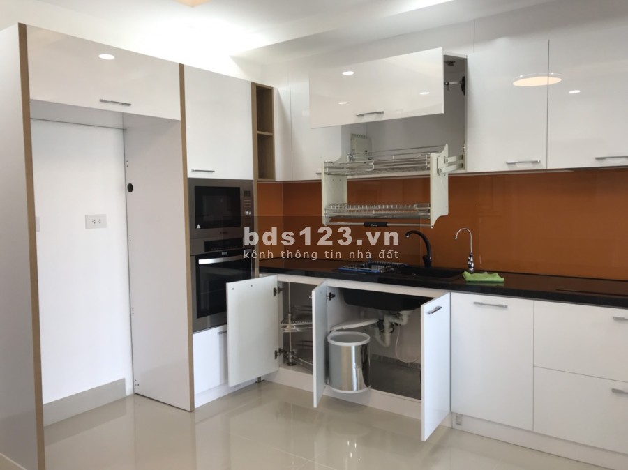 chính chủ bán căn palm height 80m2(2PN,2WC) full NT giá 4.3 tỷ bao thuế phí
