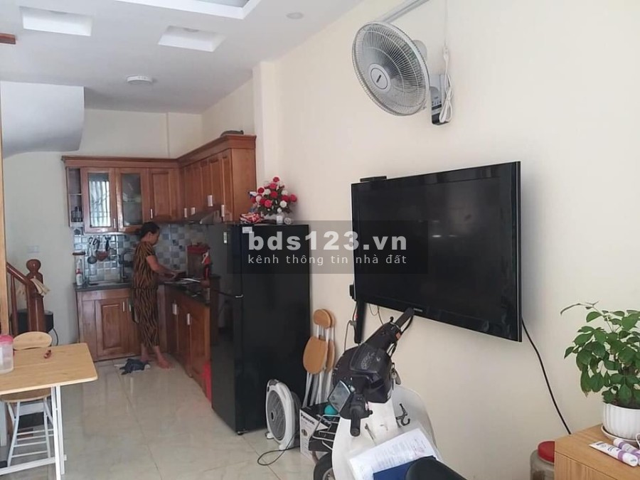 Bán nhà Ngọc Thụy lô góc 2 mặt thoáng cách ô tô tránh 100m khu vực dân trí cao giá 2.6 tỷ