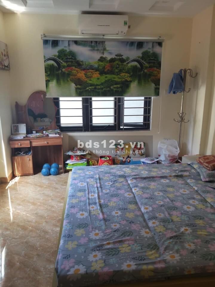 Bán nhà Ngọc Thụy lô góc 2 mặt thoáng cách ô tô tránh 100m khu vực dân trí cao giá 2.6 tỷ