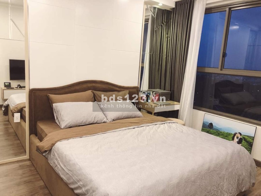 Bán nhà Quốc Lộ 32, oto kinh doanh 12 phòng, diện tích 102m2, 4 tầng đúc giá bán 6,8 tỷ