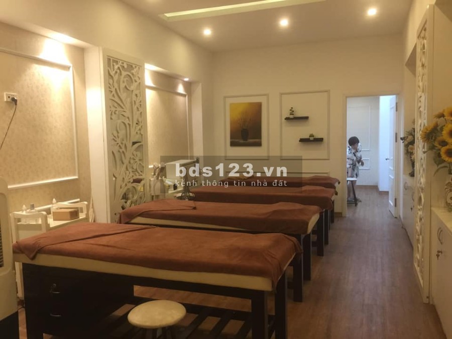 Bán nhà nguyên căn mặt phố lớn Đống Đa, dtsd 86m2 kinh doanh vỉa hè rộng, giá 19.5 tỷ, lh 0978439490