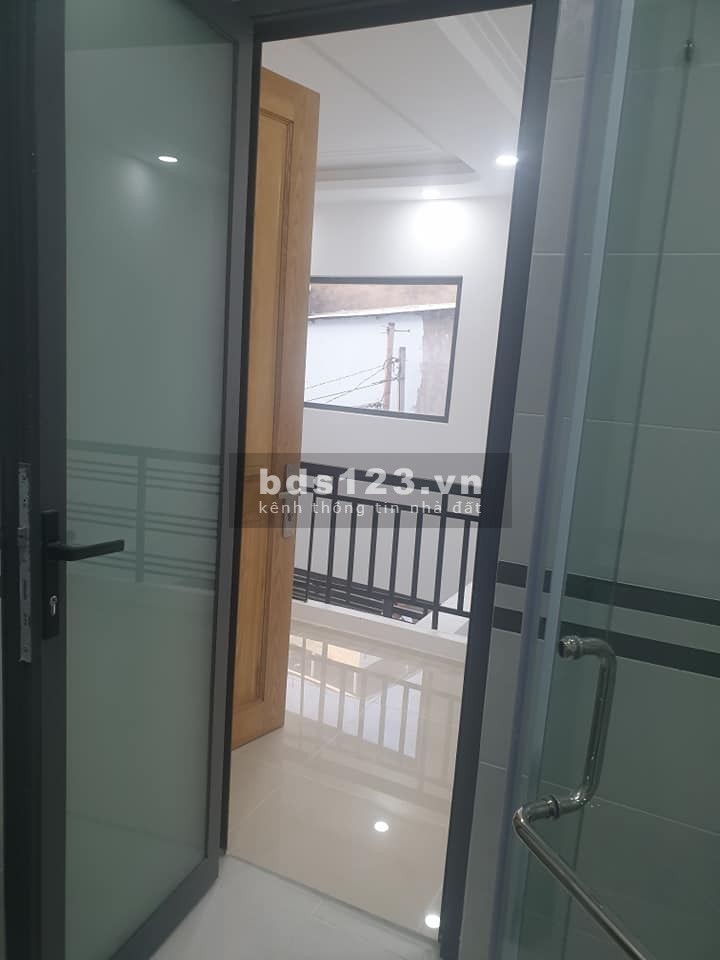 (Gò Vấp)Bán nhà đẹp, Nguyễn Văn Công, chợ Tân Sơn Nhất, dtsd 58m2, 4 tầng, giá 5.6 tỷ