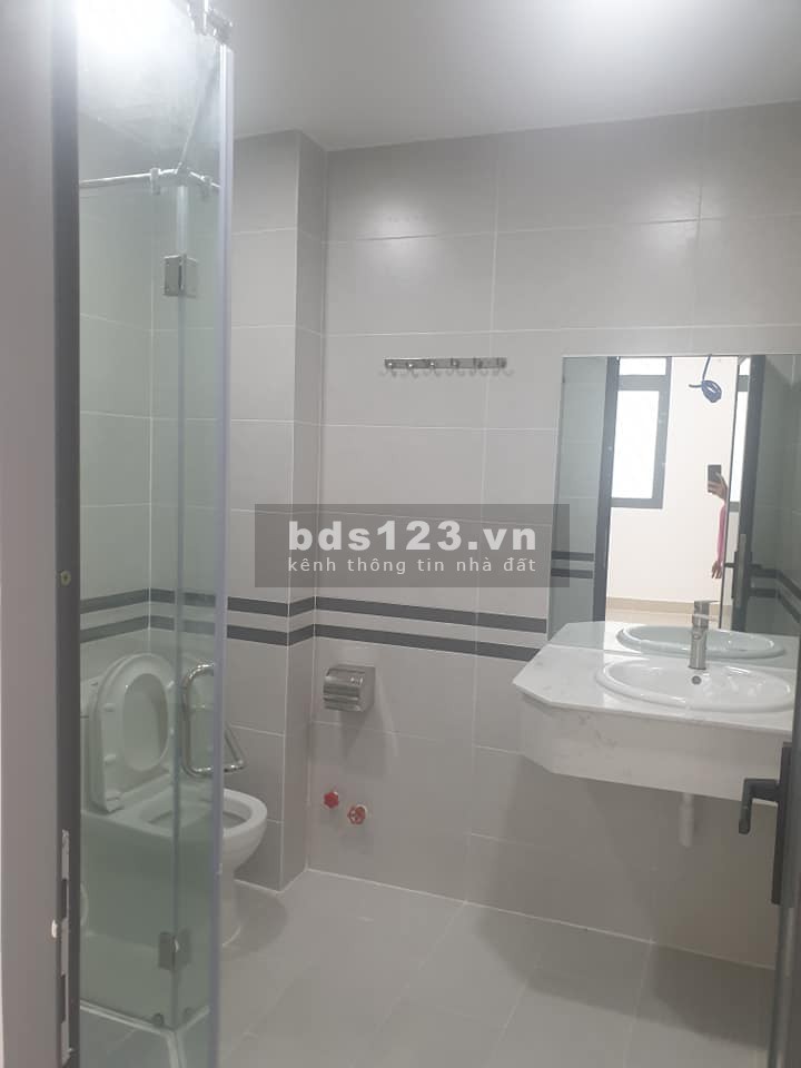 (Gò Vấp)Bán nhà đẹp, Nguyễn Văn Công, chợ Tân Sơn Nhất, dtsd 58m2, 4 tầng, giá 5.6 tỷ