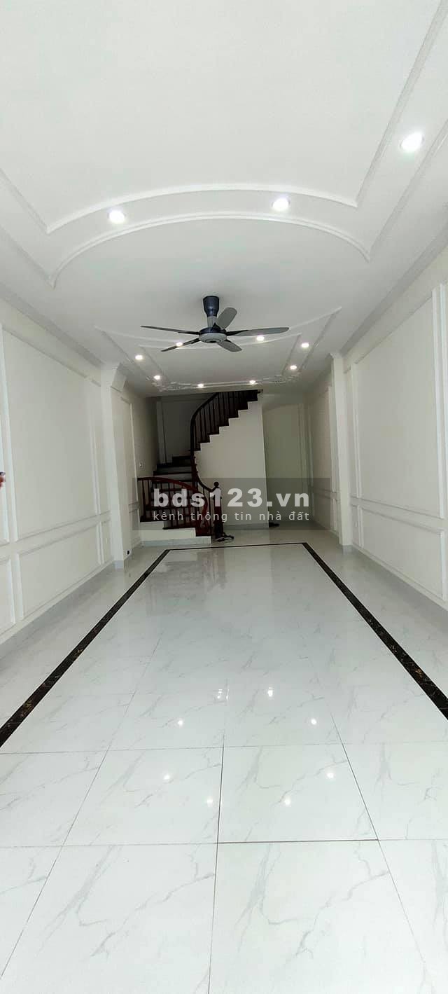Nhà 50x5 tầng, khu phân lô, oto đỗ cửa, nhỉnh 7 tỷ; lựa trọn có 102 mùa dịch.