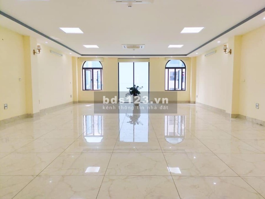 Chính chủ cho thuê Vp 80m2 tại 75 Nguyễn Xiển.GT 12.000.000đ.Call: 0974 942 063
