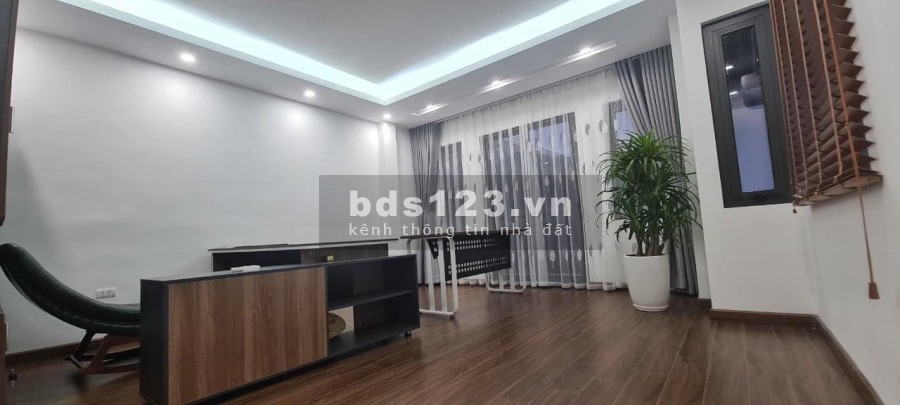 Lô góc full nội thất, 6T 40m2 ngõ 12 Hàm Nghi , chỉ 7,6 tỷ, LH em Tuấn 0392969999