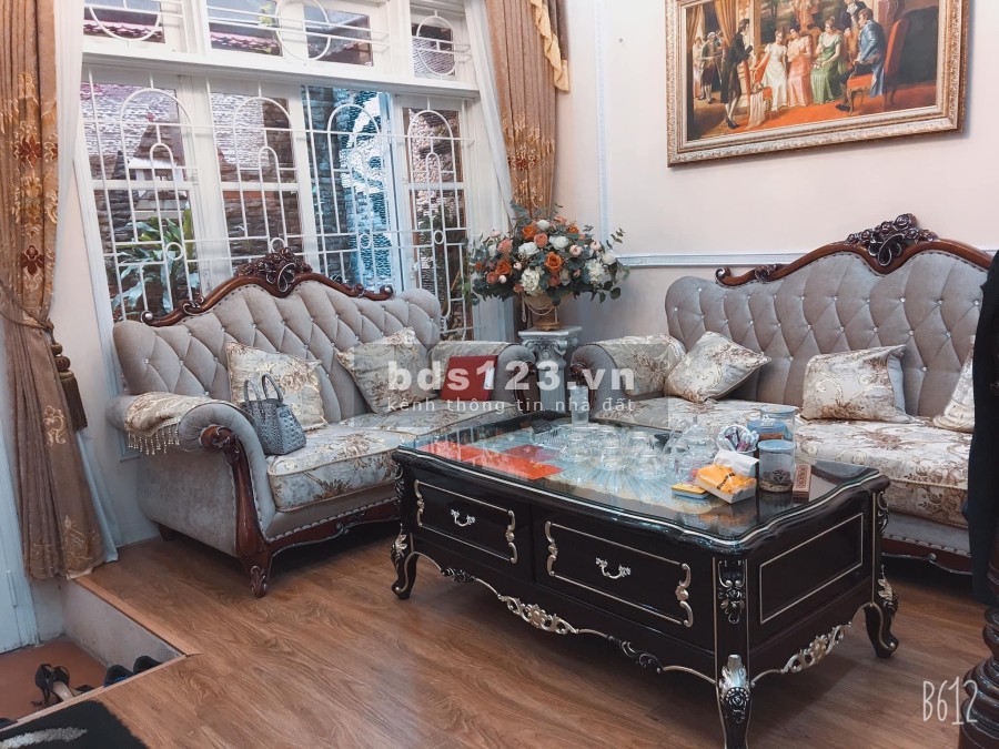 ĐỐNG ĐA - NHÀ ĐẸP - SÂN VƯỜN - NỘI THẤT CHÂU ÂU - 80M2 - CHỈ 6.5 TỈ