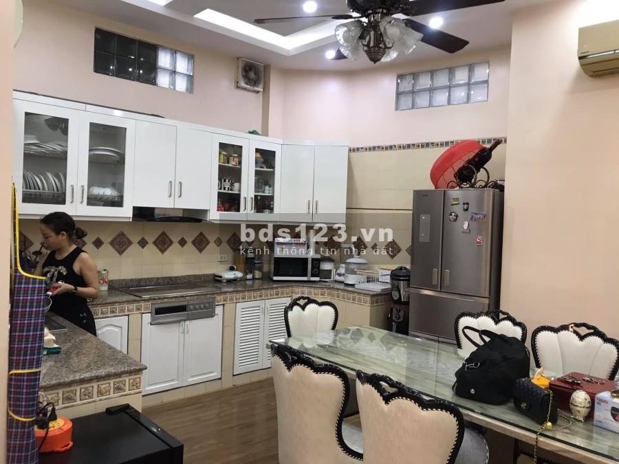 ĐỐNG ĐA - NHÀ ĐẸP - SÂN VƯỜN - NỘI THẤT CHÂU ÂU - 80M2 - CHỈ 6.5 TỈ