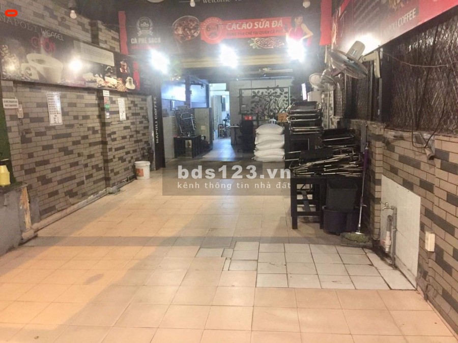 Mặt tiền Nguyễn Xí diện tích sử dụng 4x30m, 1 trệt, 1 lầu. 2 phòng giá tốt chỉ 35 triệu/tháng