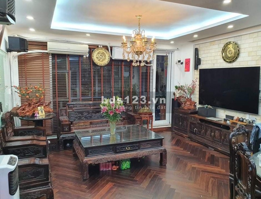 Phân lô nhà đẹp vỉa hè ô tô tránh ở kinh doanh văn phòng đô thị Đại Kim, dtsd 55m2, lh 0394902347