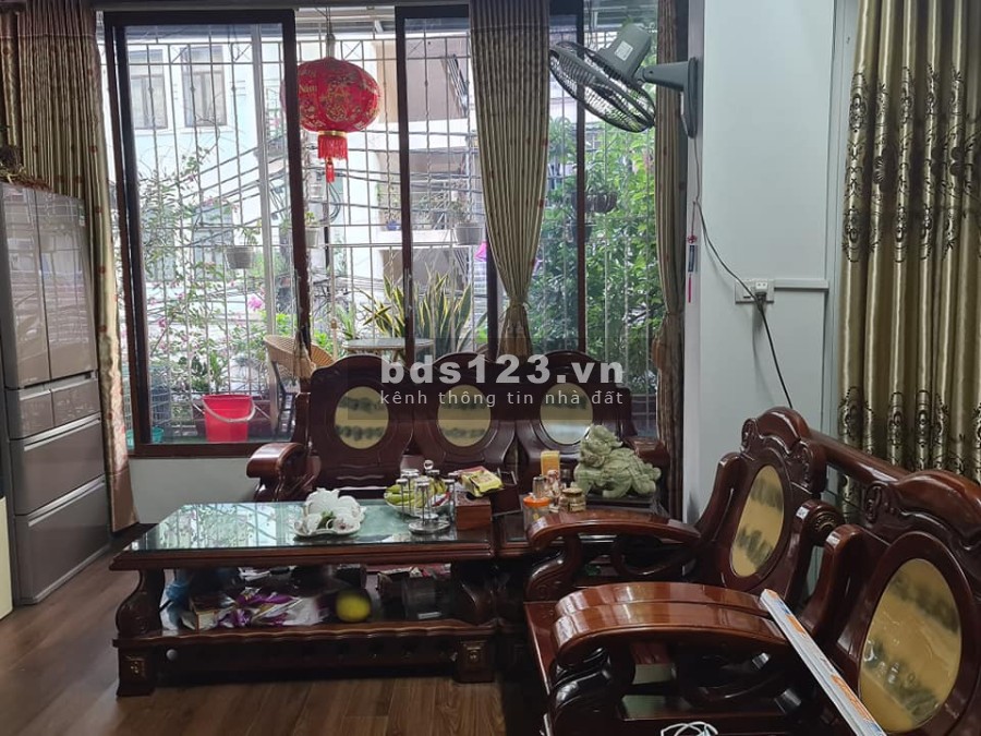 Bán nhà, Mặt ngõ thông, Cầu Diễn, diện tích sử dụng 38.6m2, 5 tầng, giá bán chỉ nhỉnh 2 tỷ