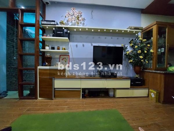 Bán nhà Trần Quốc Vượng, Cầu Giấy, 50m2 4 tầng giá chào 4 tỷ 8