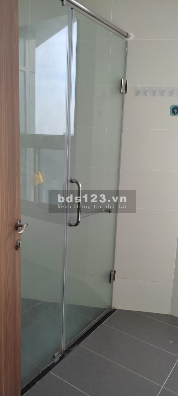 Cho thuê căn hộ chung cư 60B Nguyễn Huy Tưởng. 2PN Đồ cơ bản