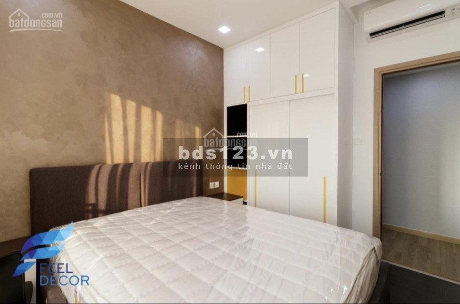 Bán căn hộ The Sun Avenue 3PN 2WC full nội thất 4.65 tỷ bao hết thuê phí LH: 083 555 8886
