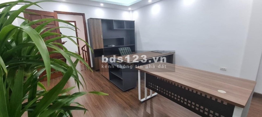 Lô góc full nội thất, 6T 40m2 ngõ 12 Hàm Nghi , chỉ 7,6 tỷ, LH em Tuấn 0392969999