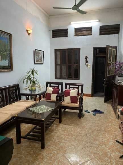 Bán nhà phố Phương Liệt TT Thanh Xuân diện tích sử dụng 55m2 giá chỉ nhỉnh 3 tỷ