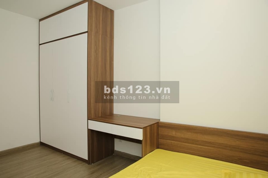 Cho thuê căn 2 ngủ 2 vệ sinh đủ đồ tại tòa S2-18 giá 7 triệu bao phí tiện ích xung quanh đầy đủ