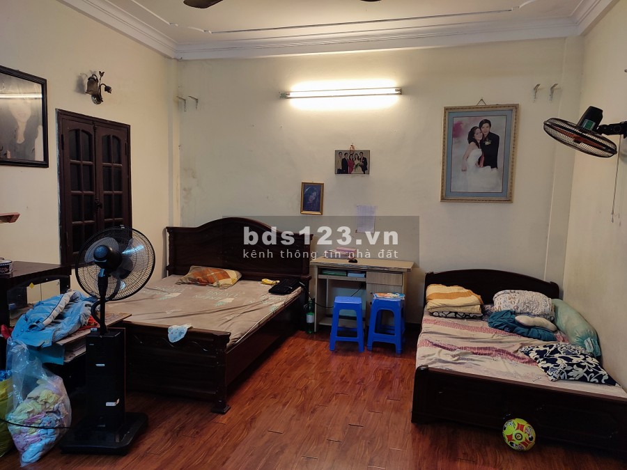 Bán nhà Văn Chương Đống Đa - NHÀ DIỆN TÍCH RỘNG - - GẦN Ô TÔ – Nhỉnh 3 tỷ