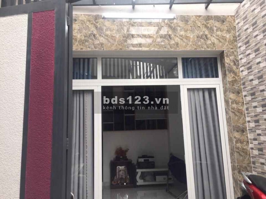 Nhà Lý Thường Kiệt Chợ TB 110m2 -3tầng HXH Giá Rẻ 4.5 Tỷ . Lh 0868.388798