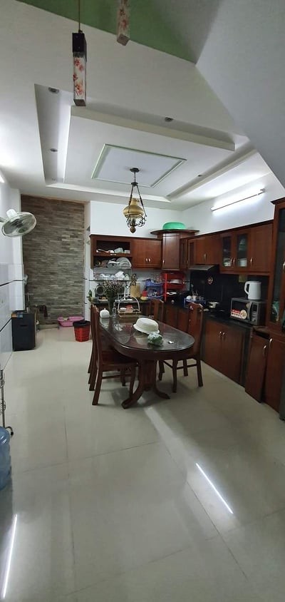 Bán Nhà Số 1, Gò Vấp, Hẻm Xe Hơi Tránh Nhau, 3 Lầu BTCT, 64m2 Chỉ 6.8 Tỷ
