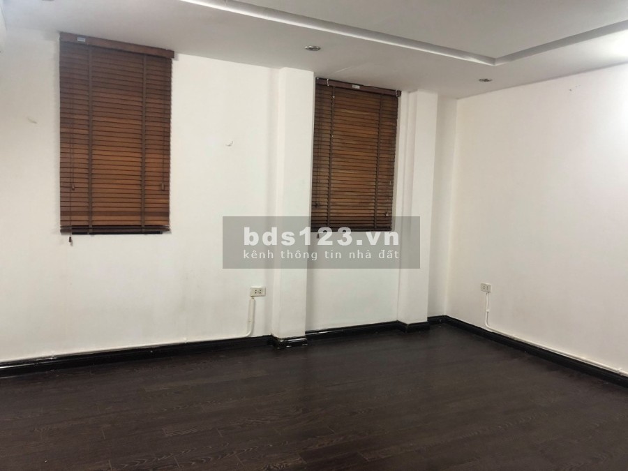 Bán nhà Quang Trung, Hà Đông, 34m*3T, giá 2.78 tỷ, ngõ rộng đẹp, 50m ra phố, an sinh đỉnh
