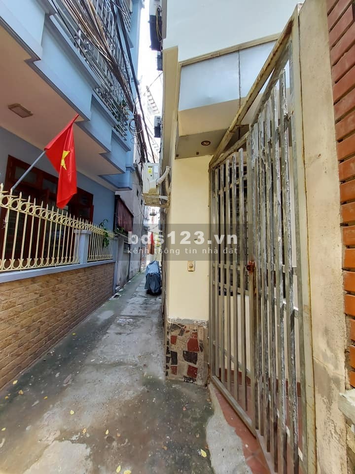 #BÁN NHÀ#NGÕ MAI DỊCH,CẦU GIẤY, 35M, 6T, MT6M, 4.2 TỶ: 0975513371.