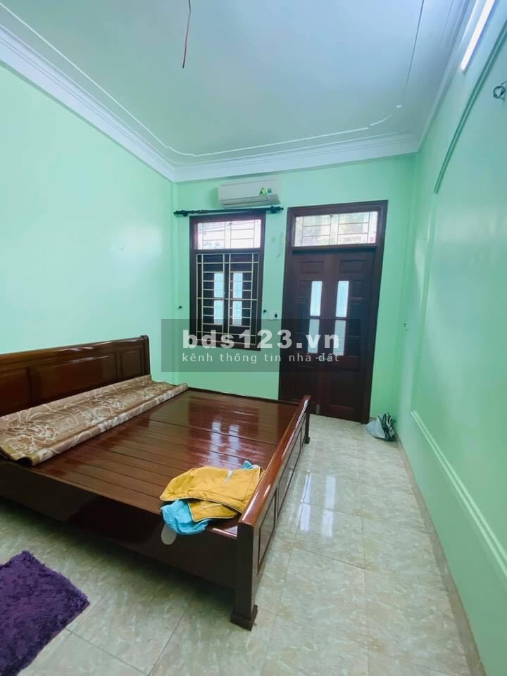 Bán nhà Kim Giang, 6 tầng, diện tích sử dụng 50m2, giá bán chỉ nhỉnh 6 tỷ