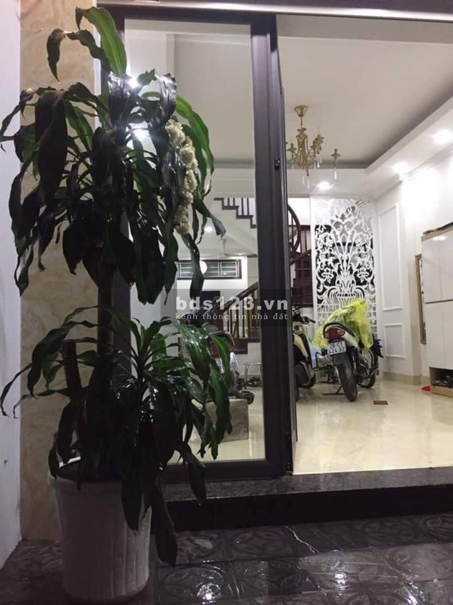 Siêu phẩm 6 tầng oto đỗ cửa, phố Nguyễn Phúc Lai, giá bán chỉ 10.3 tỷ LH Em Tuấn 0392969999