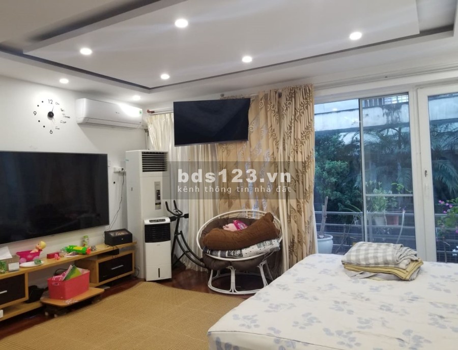 Phân lô nhà đẹp vỉa hè ô tô tránh ở kinh doanh văn phòng đô thị Đại Kim, dtsd 55m2, lh 0394902347