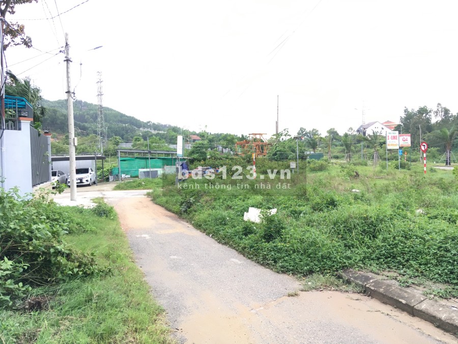 Đất Kiệt Ô Tô Võ Văn Kiệt Sau Lưng 1 Lô Mặt Tiền Giá Sốc