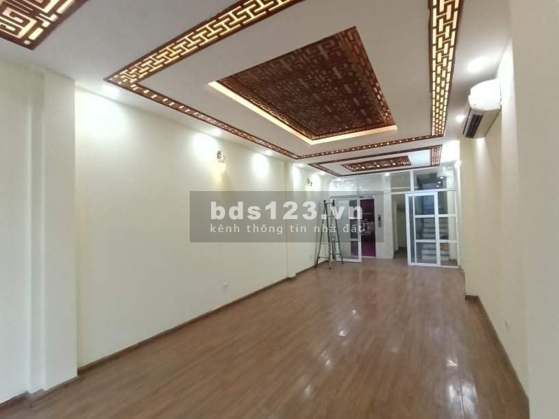 Mặt phố Trường Chinh - 50m2 - 7 tầng thang máy - 19.8 tỷ