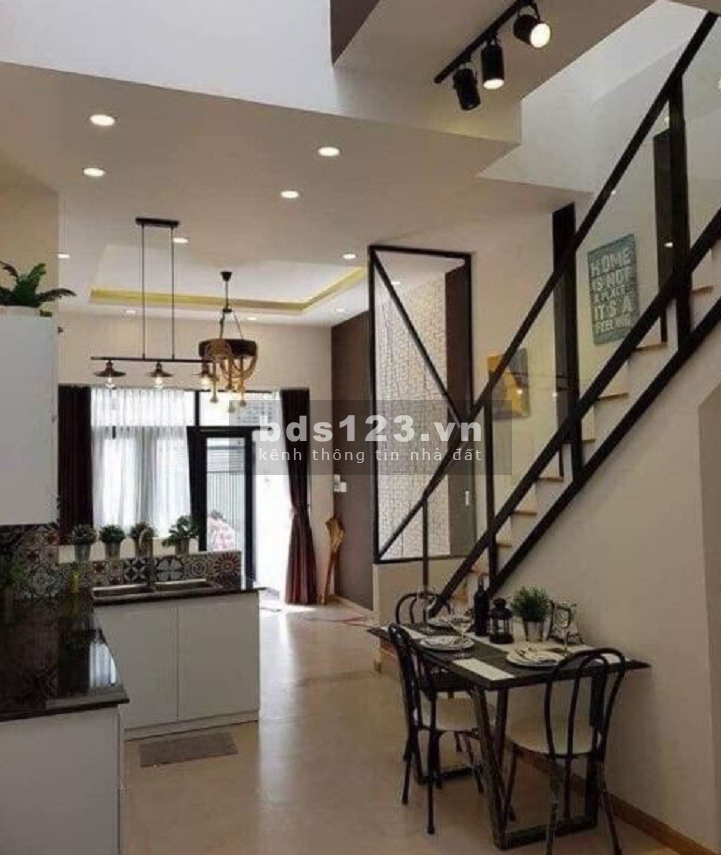 Bán nhà 4x14m giá chỉ 3 tỷ Sổ Hồng Riêng