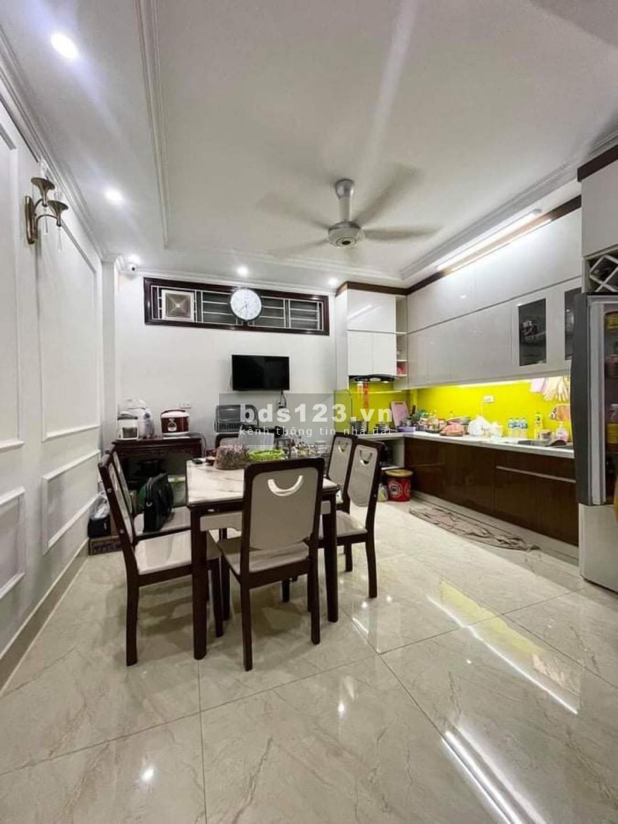 Siêu phẩm 6 tầng oto đỗ cửa, phố Nguyễn Phúc Lai, giá bán chỉ 10.3 tỷ LH Em Tuấn 0392969999