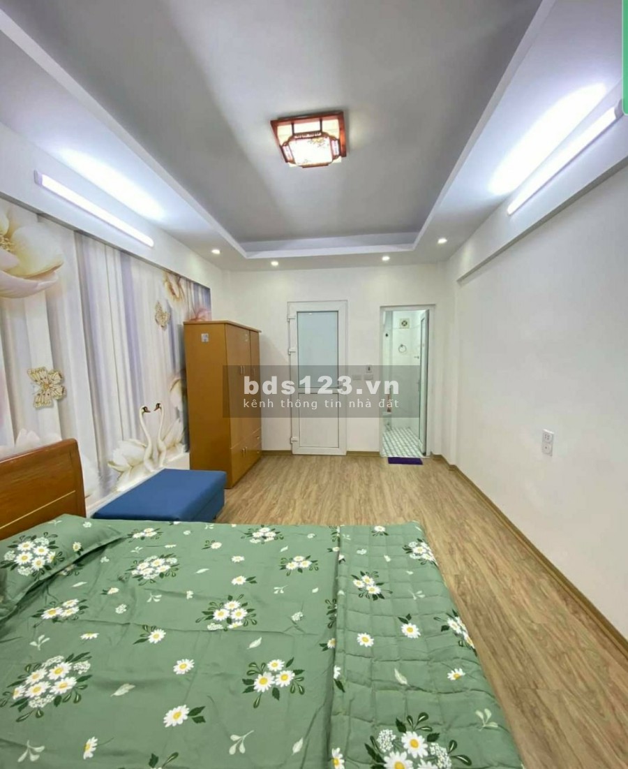 Bán nhà mặt phố Ngũ Nhạc, Hoàng Mai, diện tích sử dụng 38m2 5 tầng, giá bán chào 2.6 tỷ