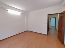 Bán Nhà Nguyễn Khánh Toàn, Cầu Giấy 45m 5 Tầng MT 4.1m, 2 Thoáng Ở Luôn. Nhỉnh 5 tỷ.
