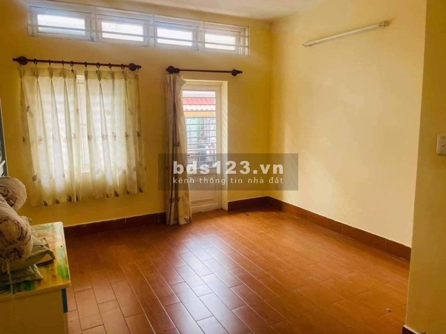 HOT HOT ! Tôi bán nhà phố Tân Thới Nhì 2 40m2, Hóc Môn, Shr, Giá 850tr