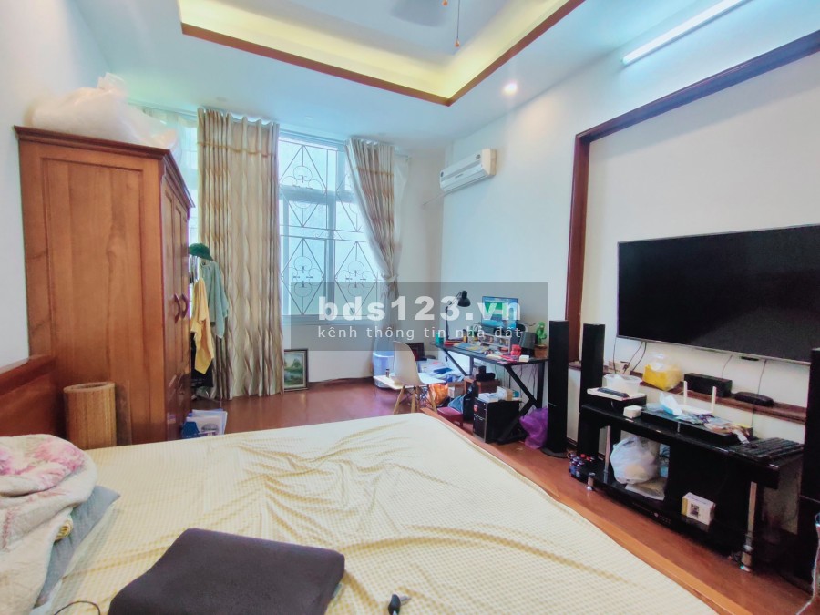 Bán nhà ngõ 162 Nguyễn Văn Cừ diện tích 55m2, 6 tầng, Giá: 6.1 tỷ