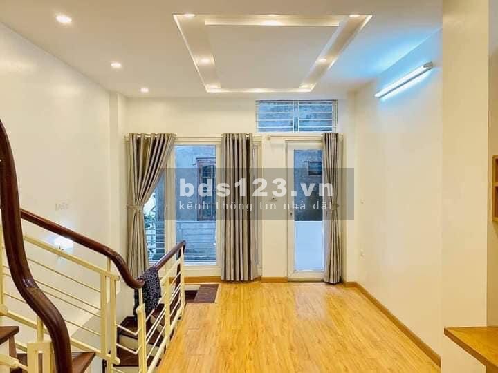 Đường Trần Phú,Nhà Đẹp,Ngõ Thoáng,Lô Góc:45m,4 Tầng,Giá 4,3 Tỷ