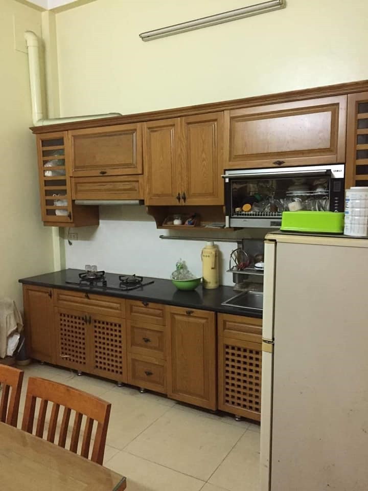 Ngõ Thổ Quan -Q.Đống Đa Nhà 4tầng x 35m2 mặt tiền 3.5m nở hậu ngõ thông ba bước ra phố giá chỉ nhỉnh 3tỷ!