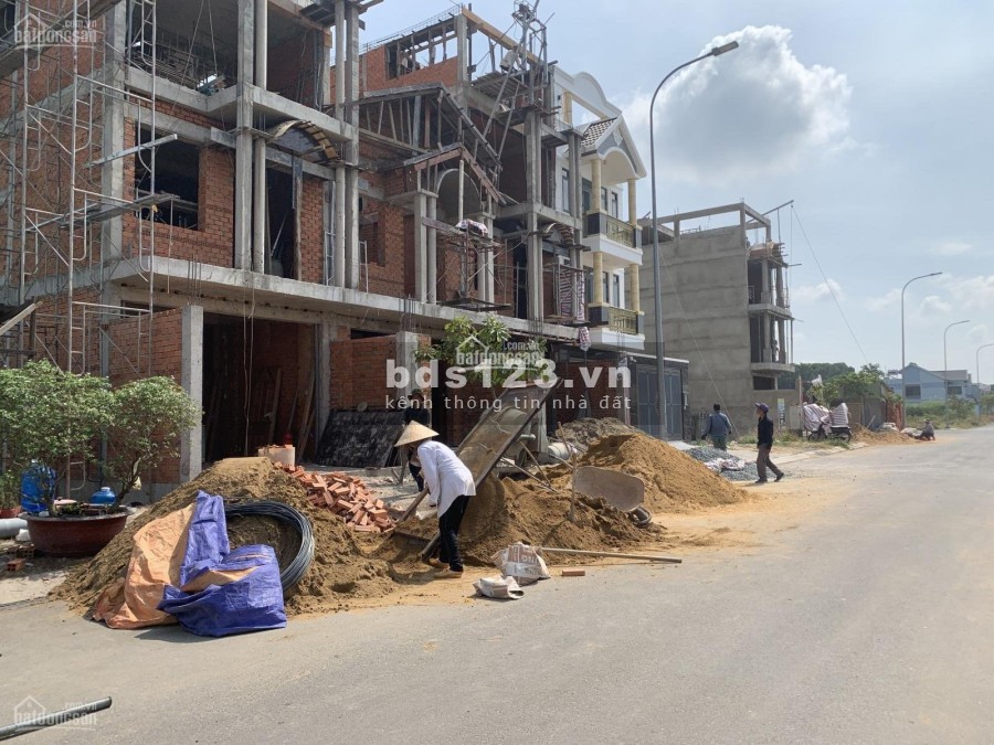 Sang gấp lô đất 85m2 thổ cư 100% liền kề khu Tên Lửa - MT Trần Văn Giàu gần Aeon Mall